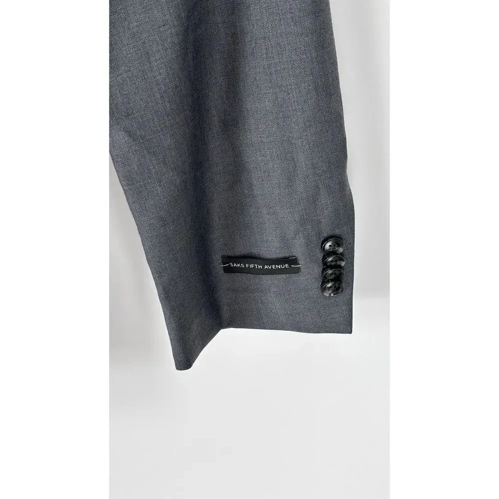Saks Fifth Avenue Two Button Wool Blend Suit Jacket Blazer Men Size 44L Grey New